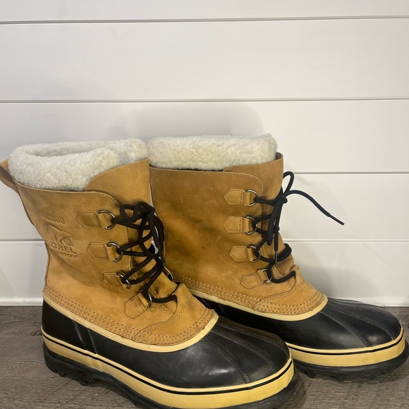 Sorel Men’s Caribou Waterproof Boots - Picture 1 of 9